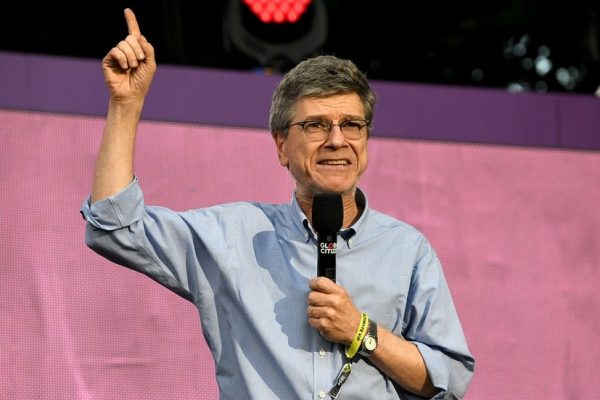 Jeffrey Sachs Accuses European NATO Nations of Warmongering Over Ukraine