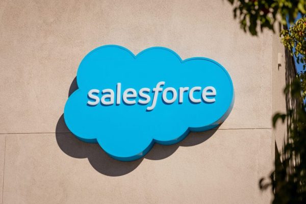Benioff’s Salesforce Revelation: Inspired by Palantir’s Sky-High Valuation?